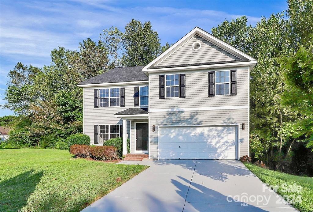 2225 Southwind Drive