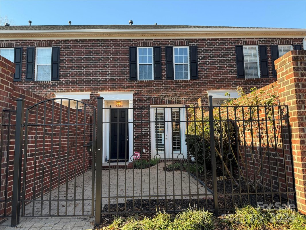 6006 Village Drive
