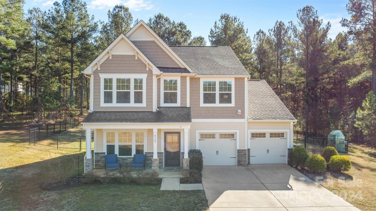 6505 Coniferous Circle