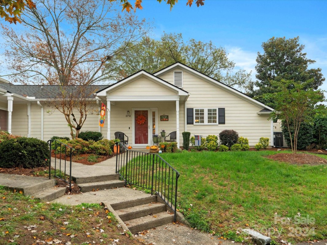 2713 New Hamlin Way