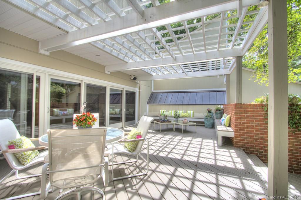 5810 Masters Court
