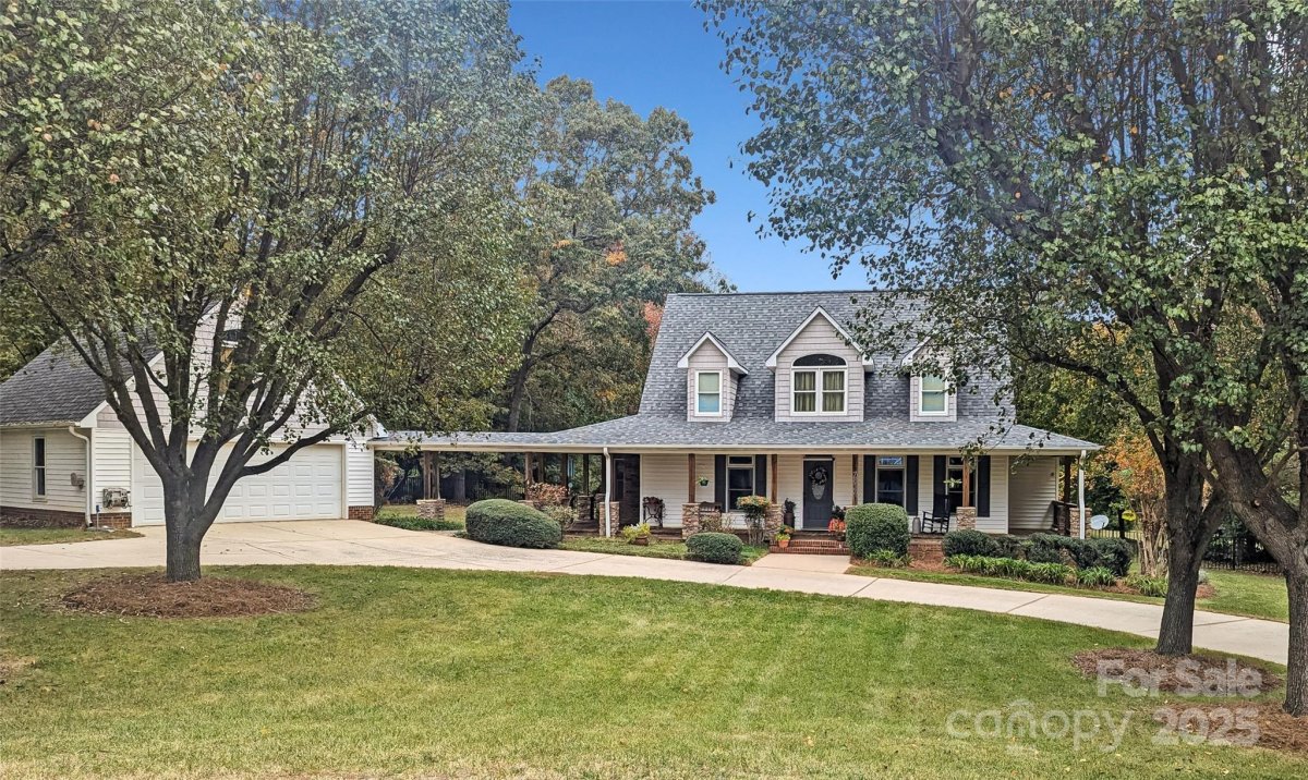 7857 Nine Iron Court