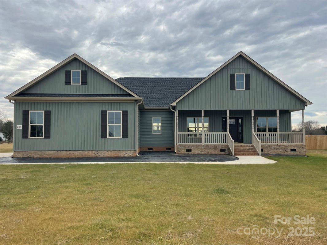 226 Beths Court