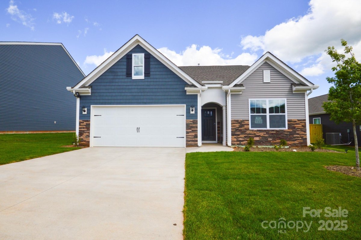 52 Woodvale Drive