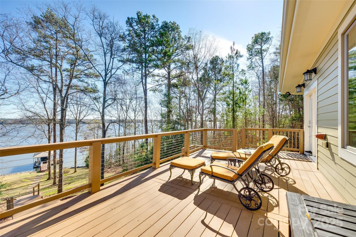 1221 Brunson Road