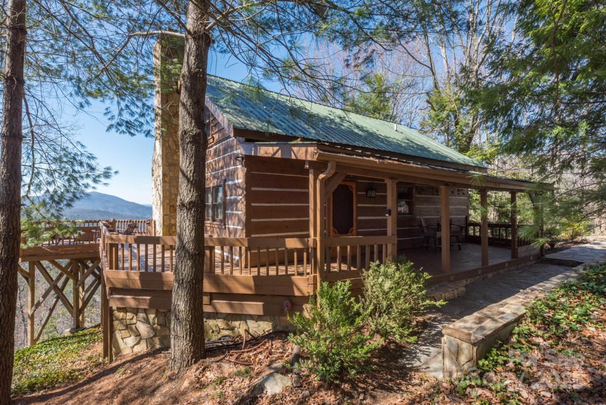 452 Wilderness Drive