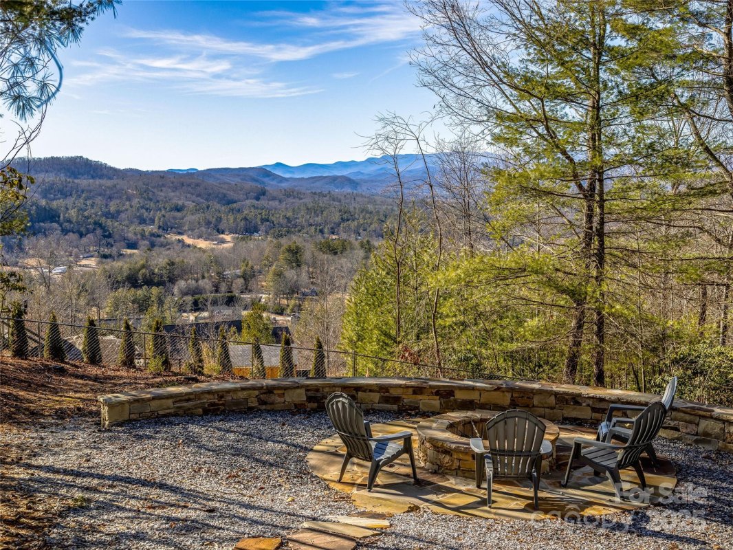 272 Deer Run