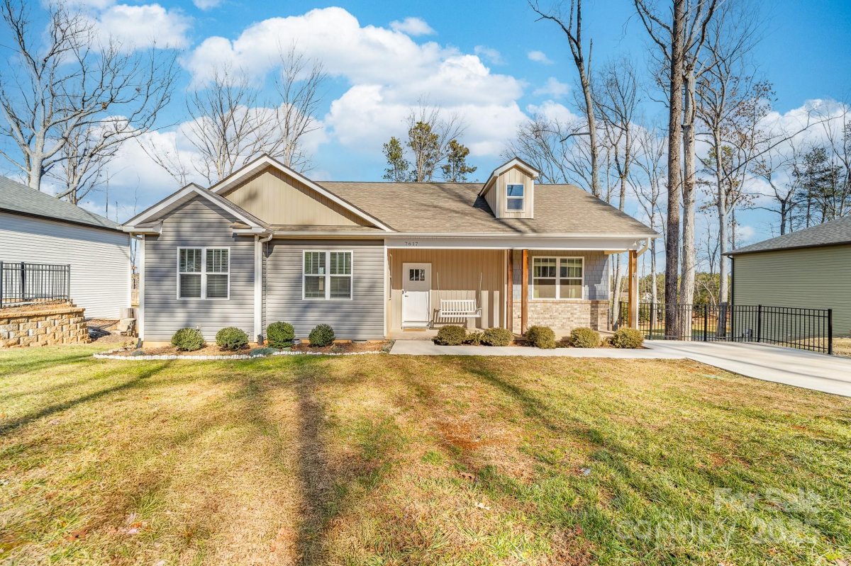 7617 Red Robin Trail
