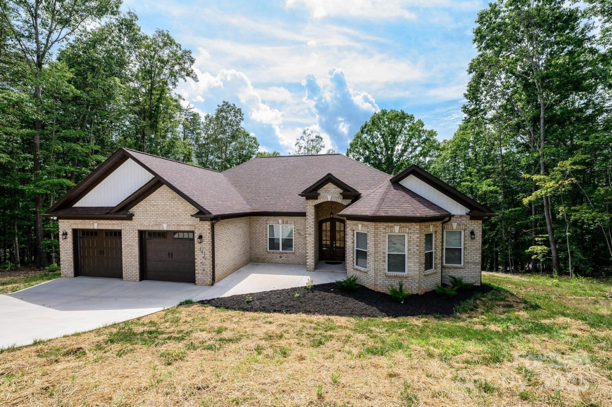 141 Winwood Circle