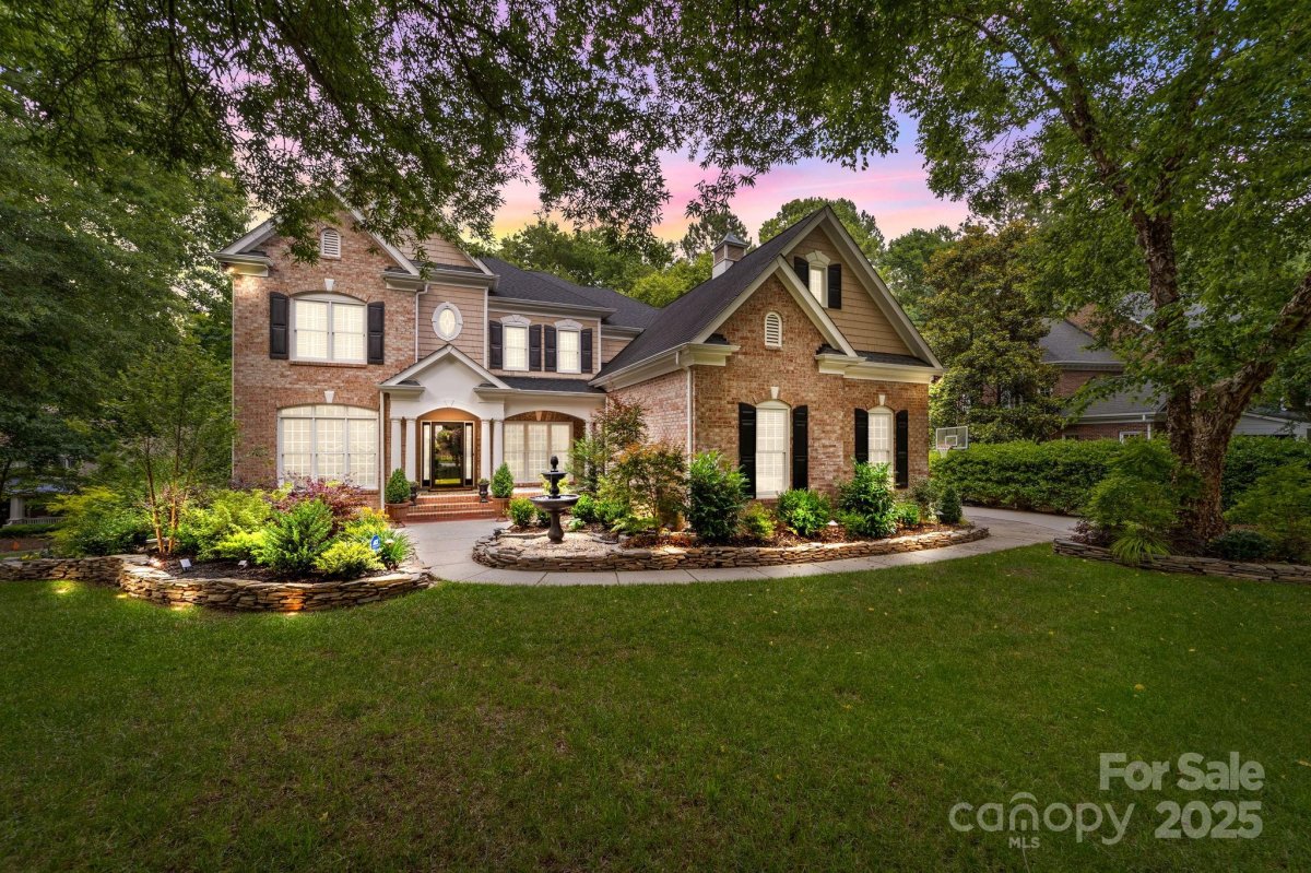 12466 Preservation Pointe Drive