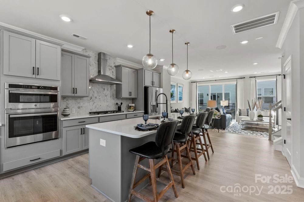 5029 Westmead Lane