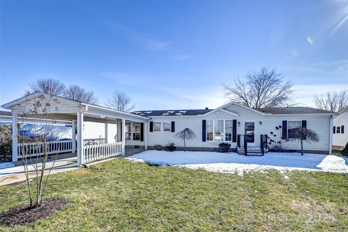 428 Riverwind Drive