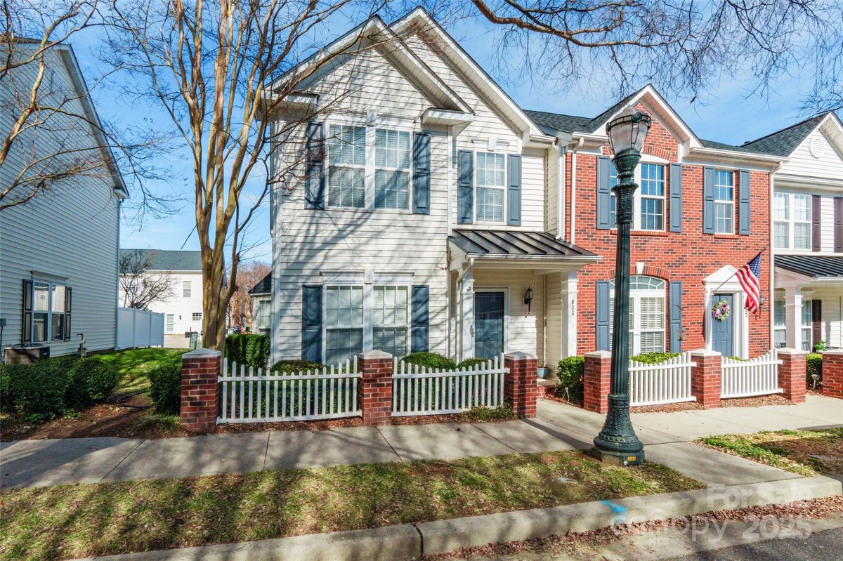833 Dillard Road
