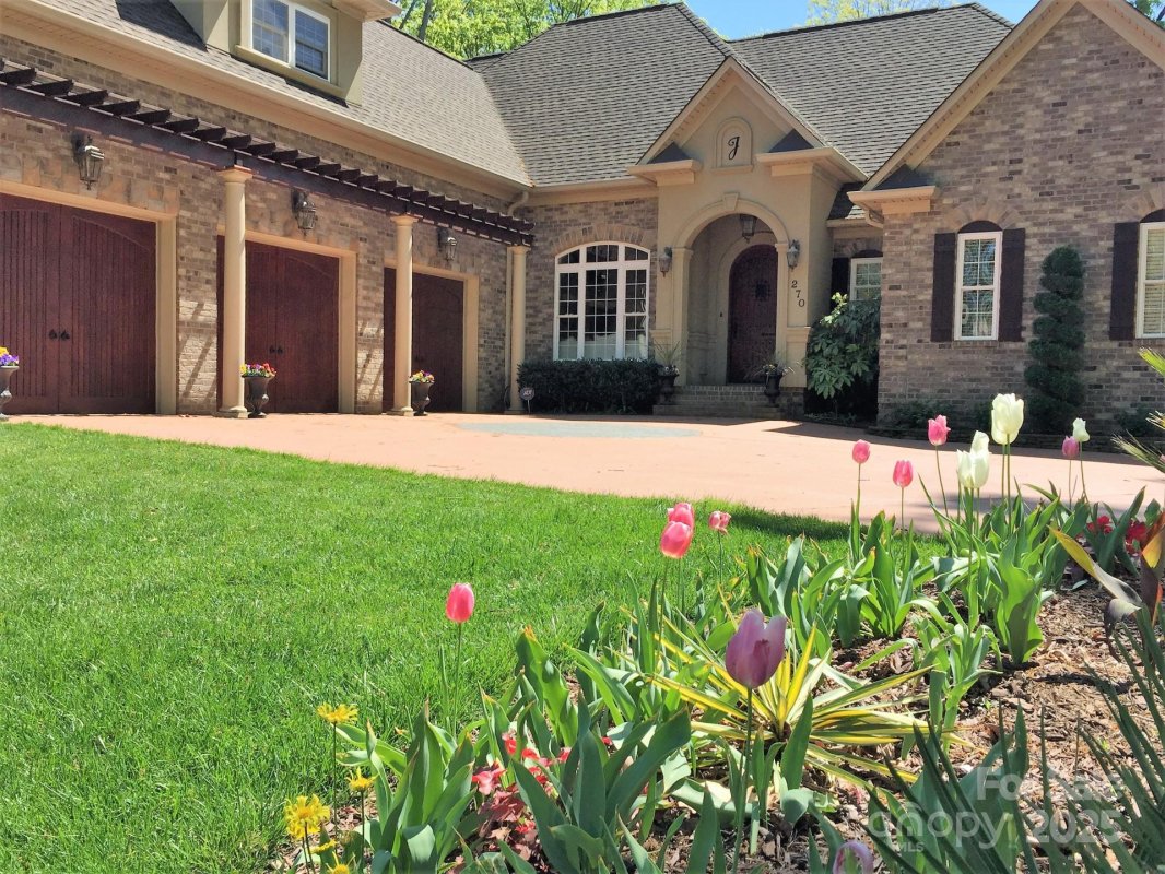 270 Bent Tree Drive