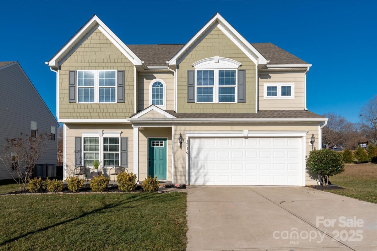 1216 Longwall Lane