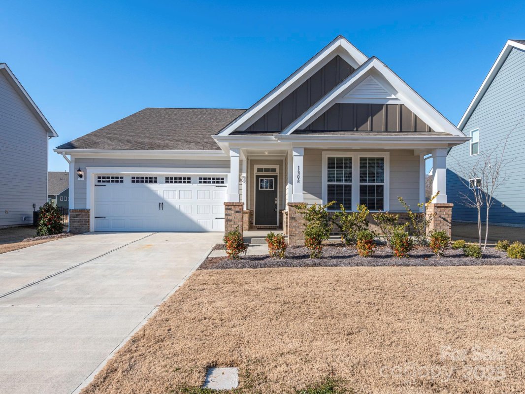 1308 Black Walnut Street