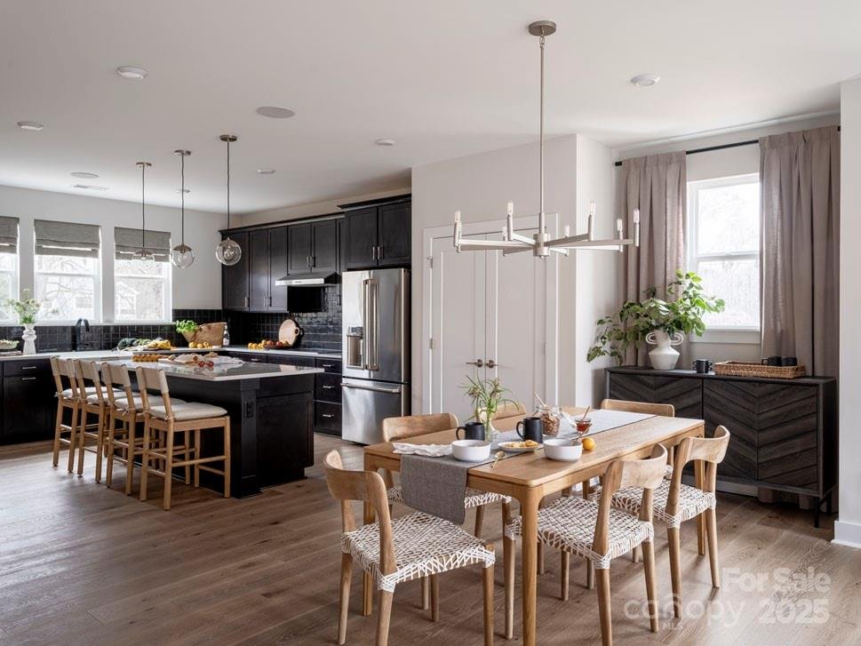 7015 Impulse Court