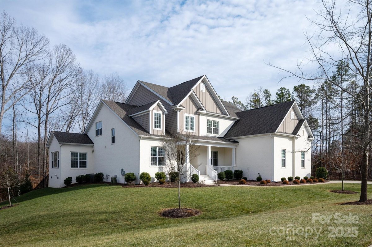 2010 Belle Grove Drive
