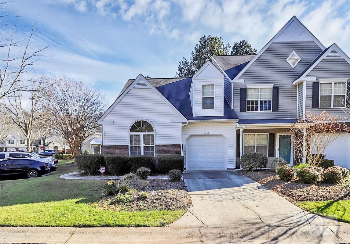 8927 Bryant Field Circle
