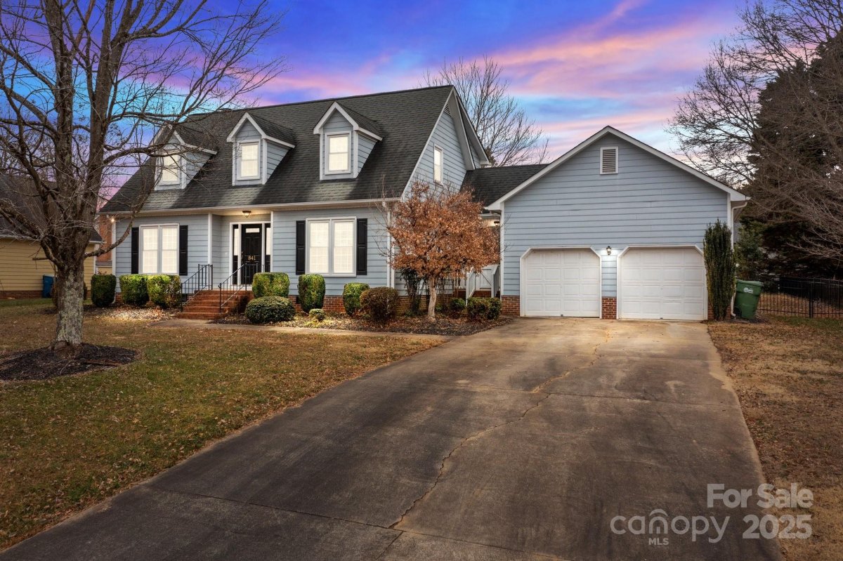 841 Deerfield Drive