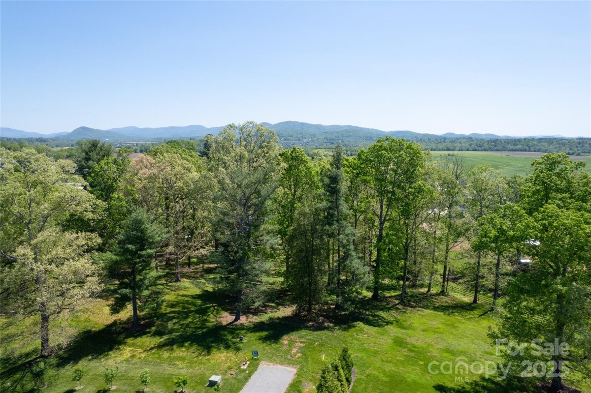 184 Majestic Ridge Road