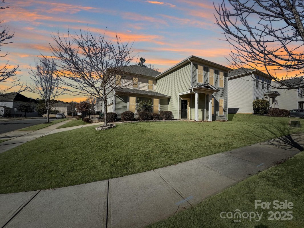15305 Colonial Park Drive