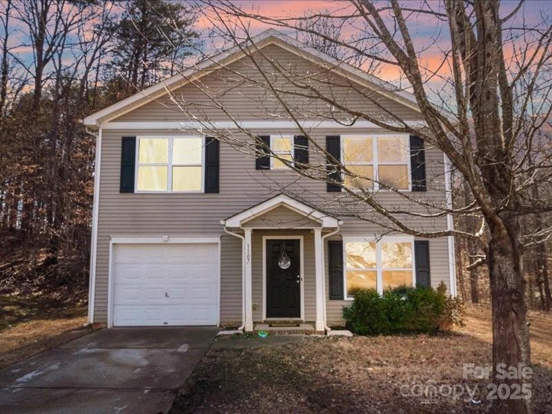 1107 Stonehenge Lane