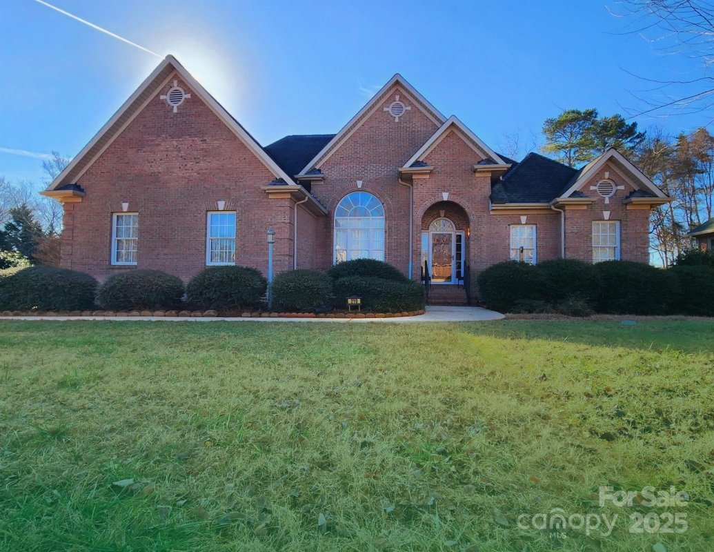 210 Classic Court
