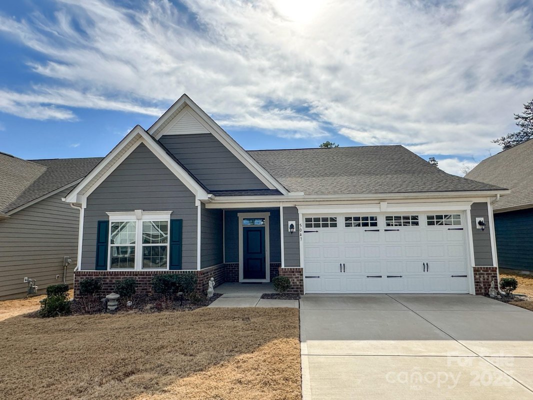 5047 Summer Surprise Lane