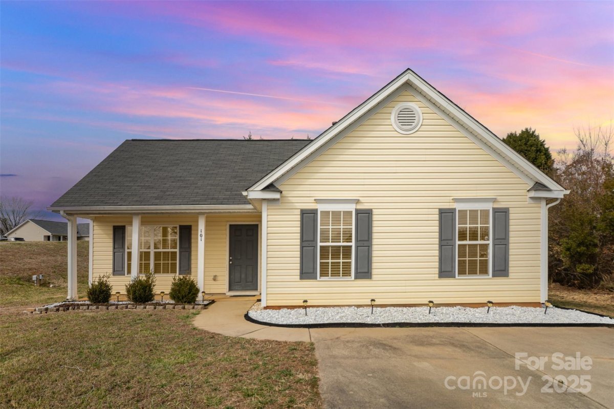 101 Arbridge Court