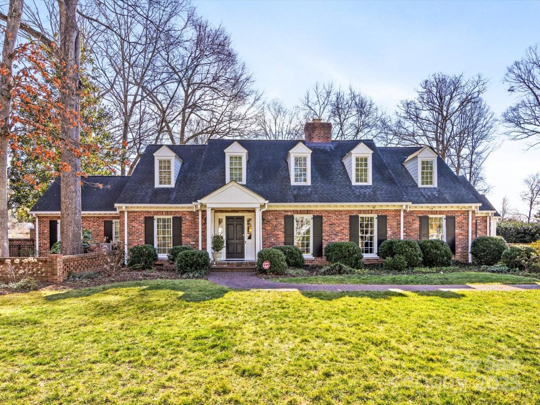 2315 Red Fox Trail