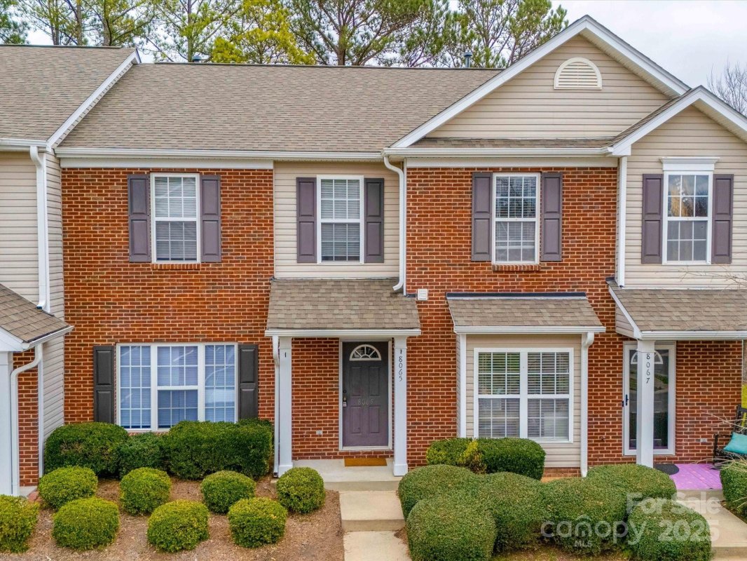 8065 Stoneham Court