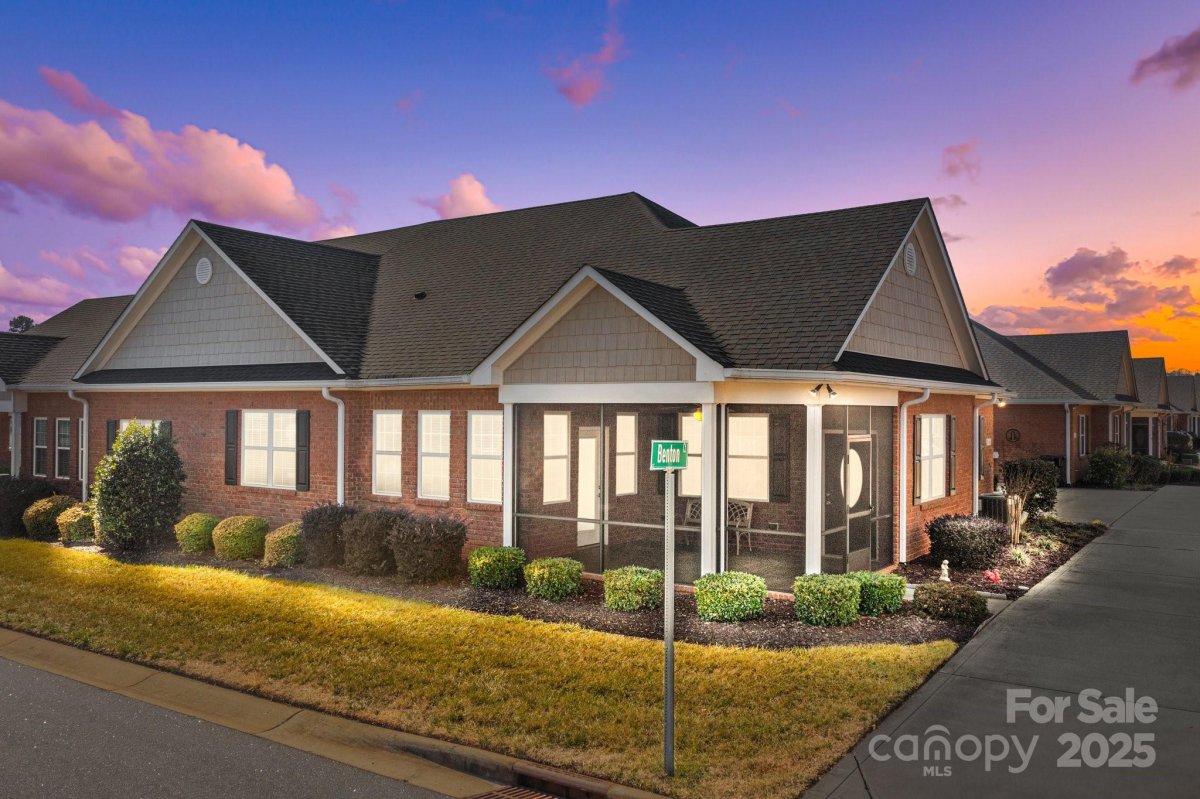 8466 Benton Court