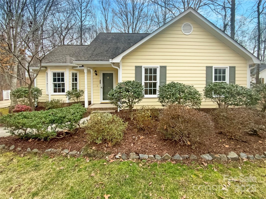 3709 Sandberry Drive