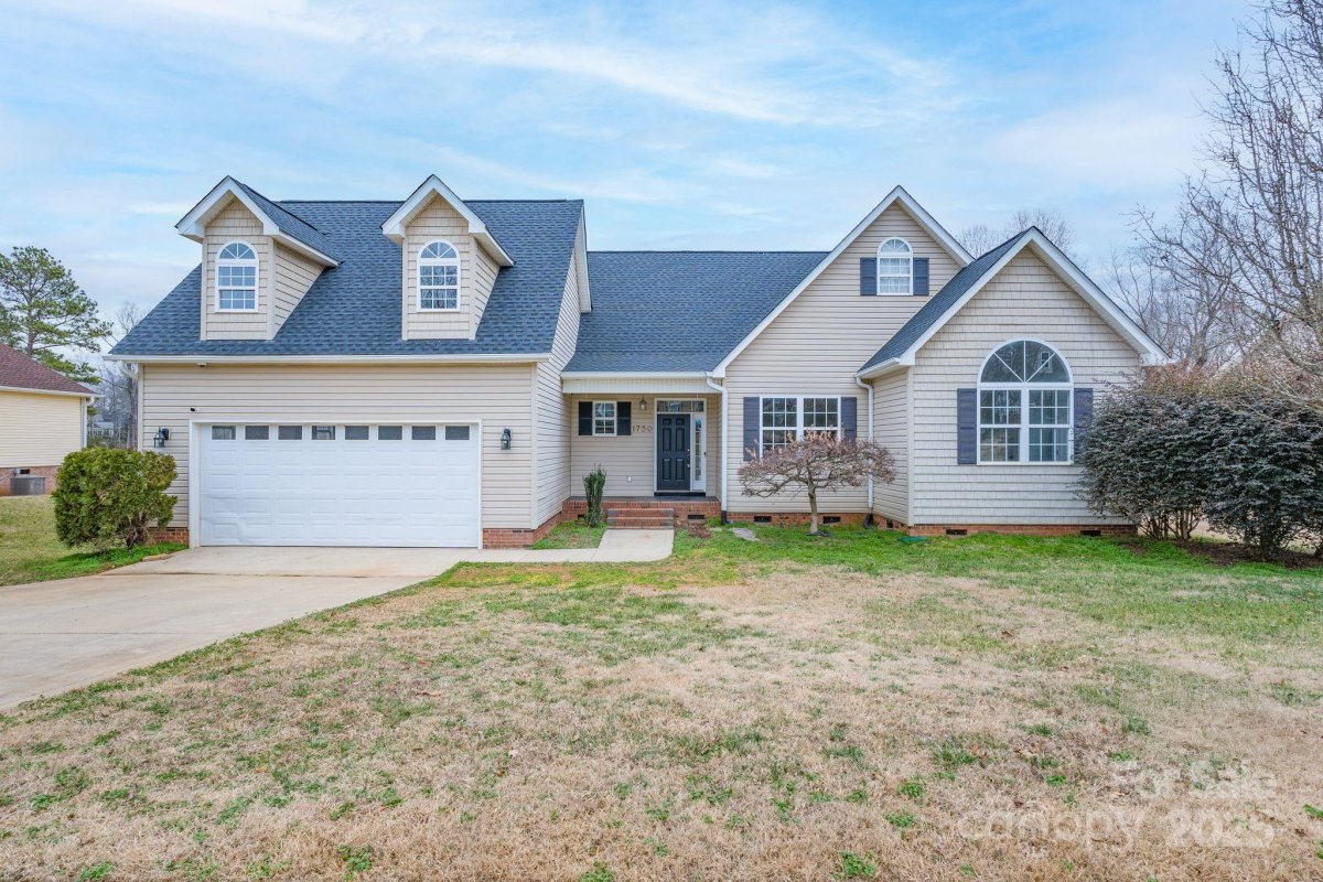 1750 Williamsburg Drive