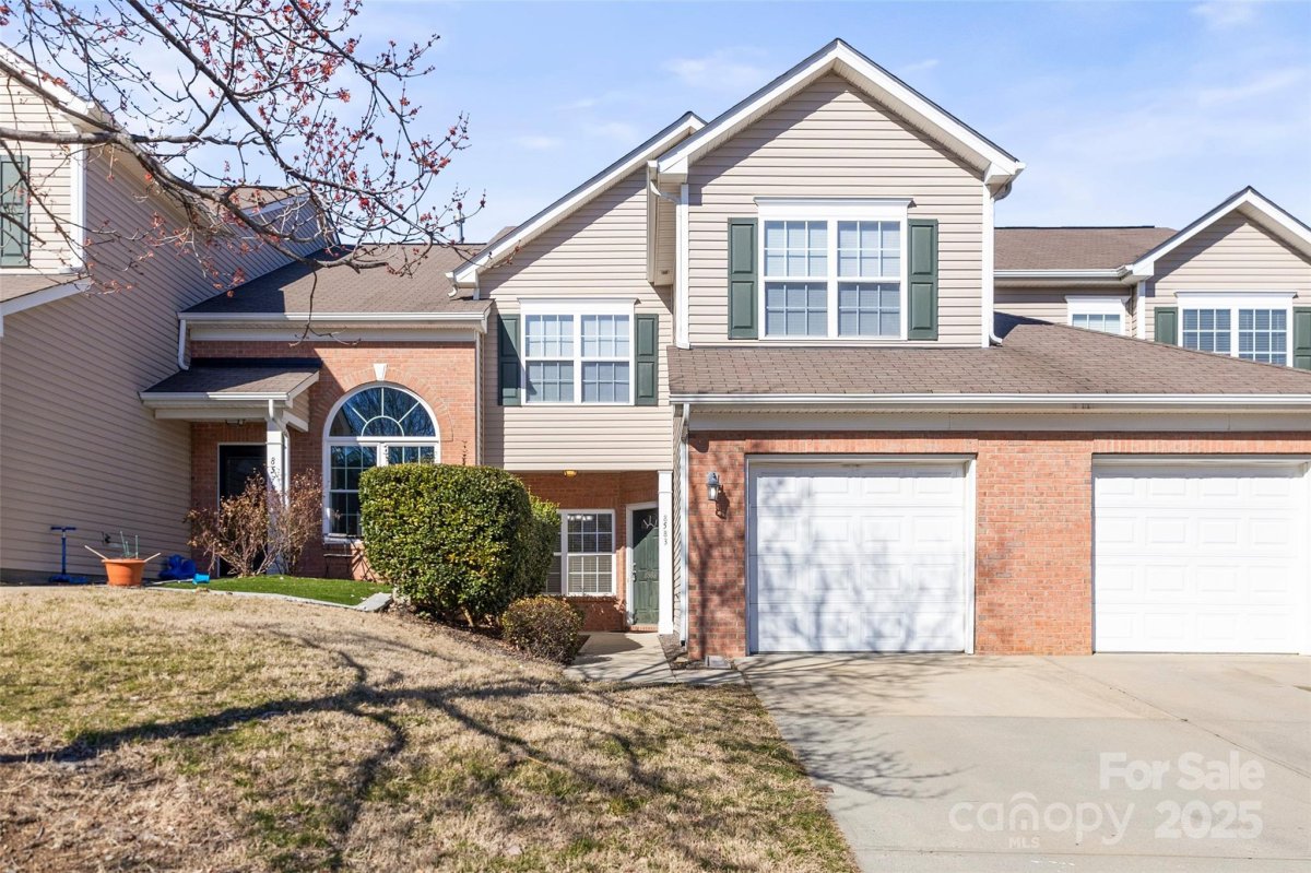 8583 Carolina Lily Lane