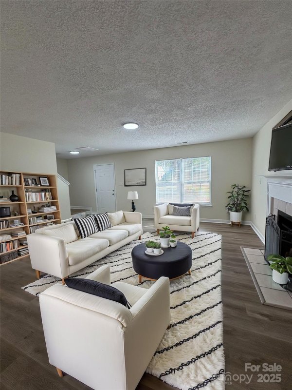 2303 Hope Valley Lane