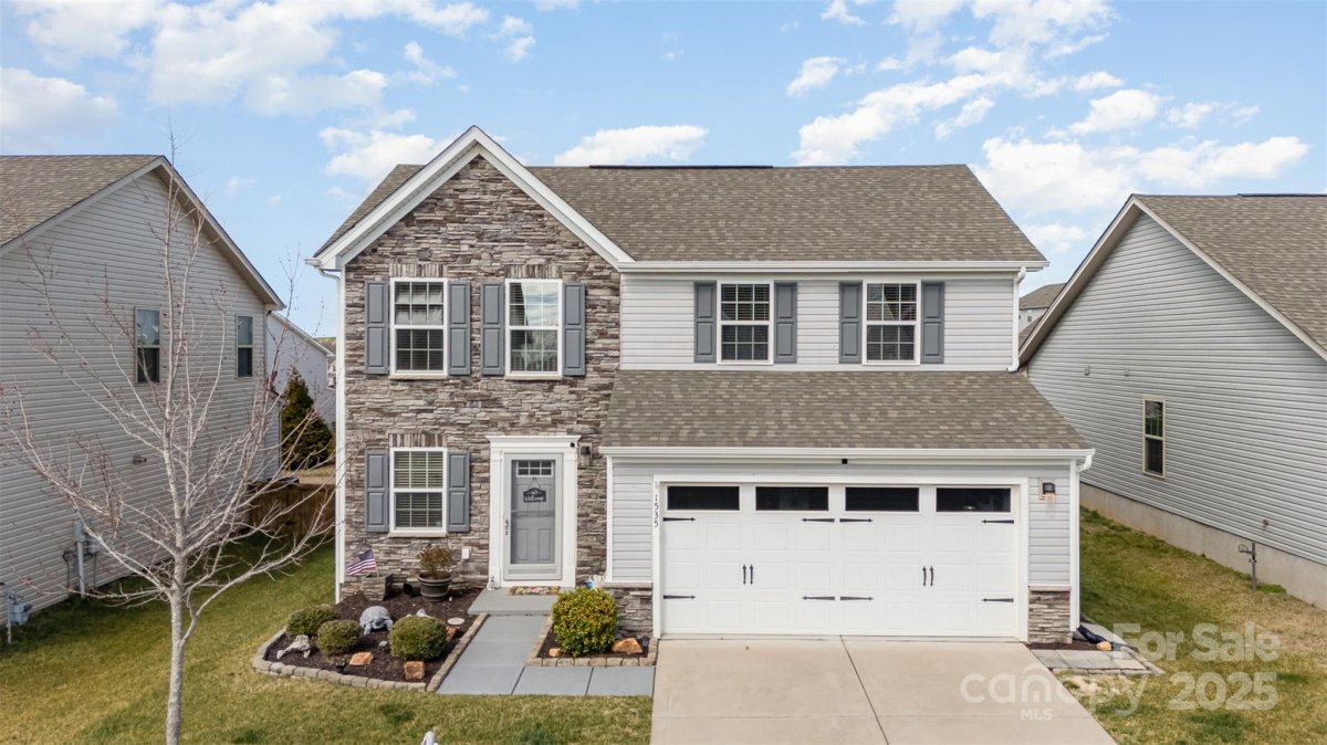 1535 Scarbrough Circle