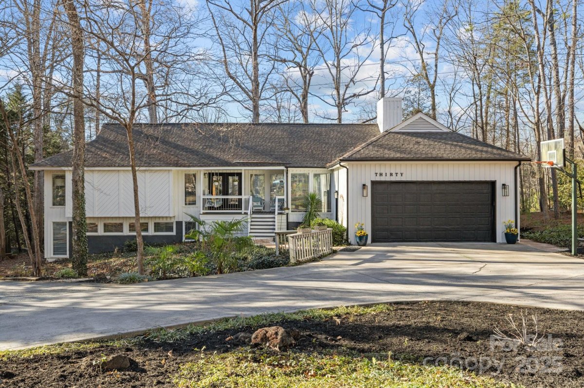 30 Timberidge Drive