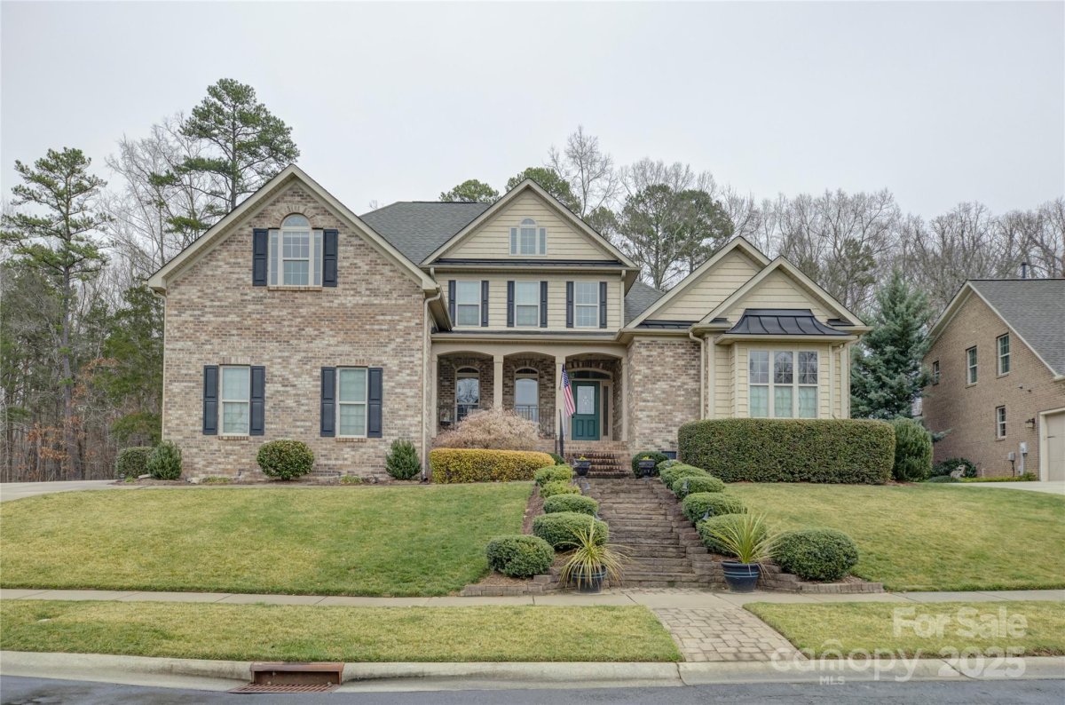5002 Stonehill Lane