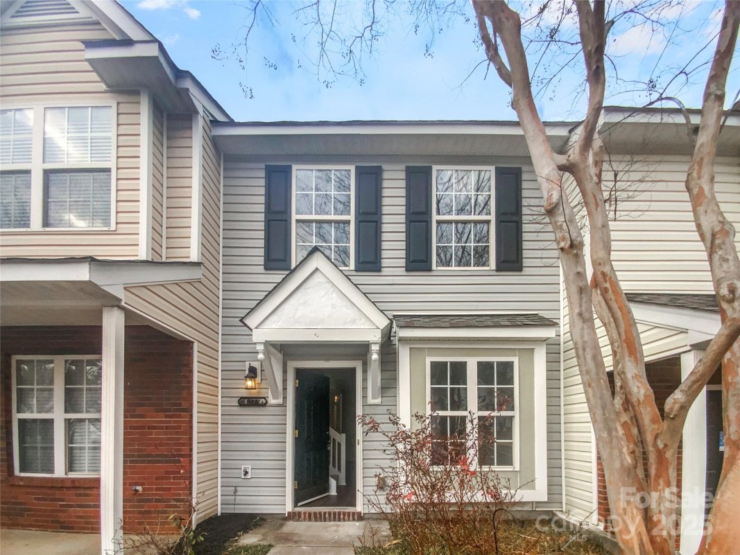 16837 Greenlawn Hills Court