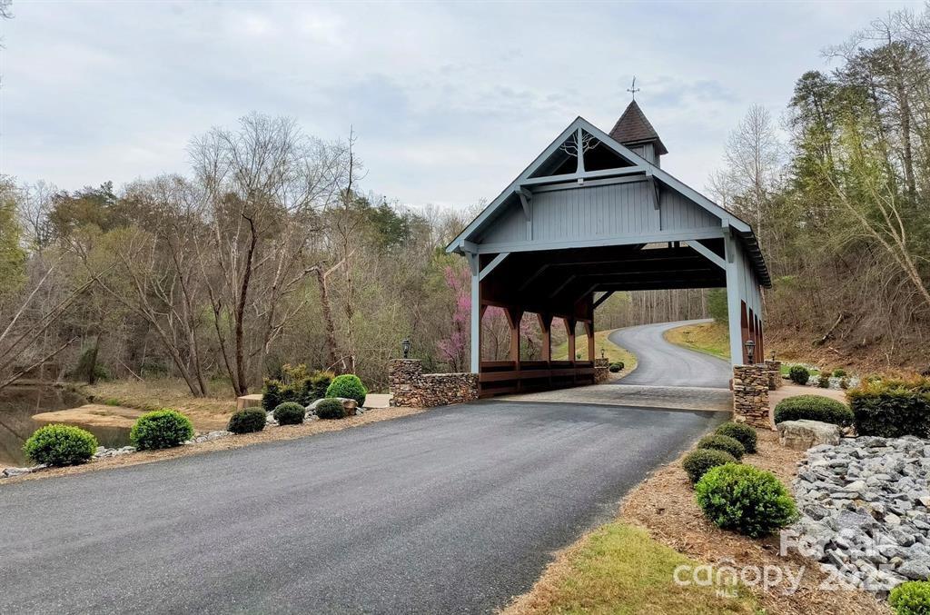 Lot 28 Lake Adger Parkway