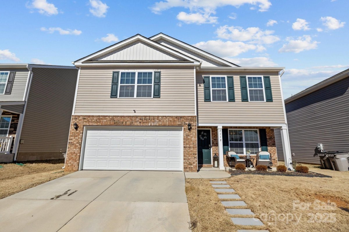 2112 Eastway Drive