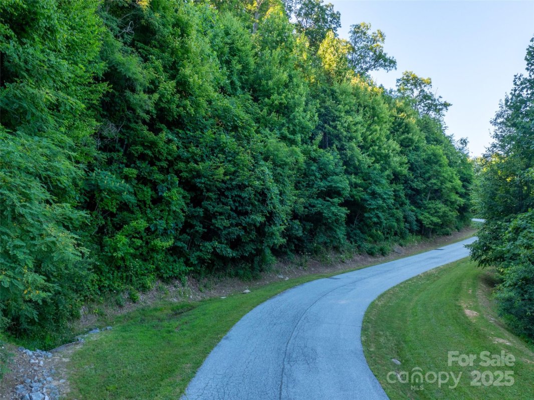 845 Grand Oaks Drive