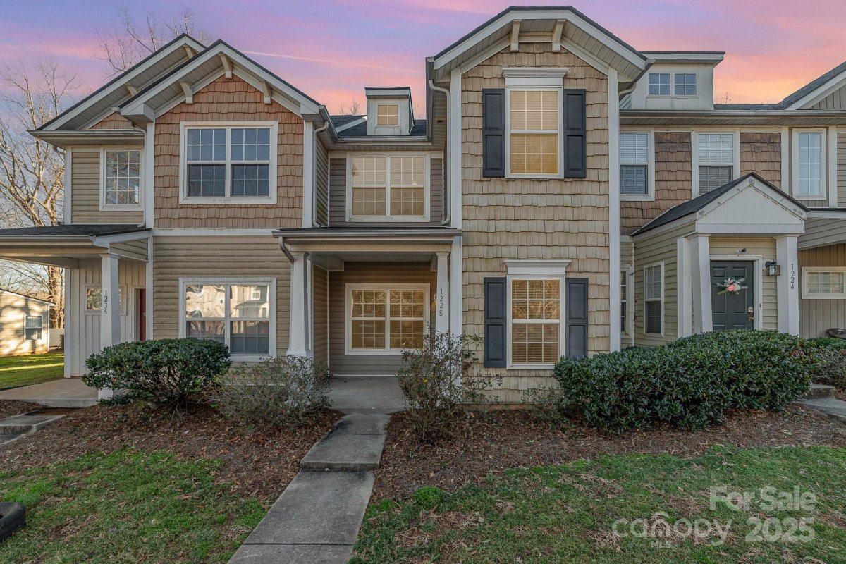 1228 Liberty Bell Court