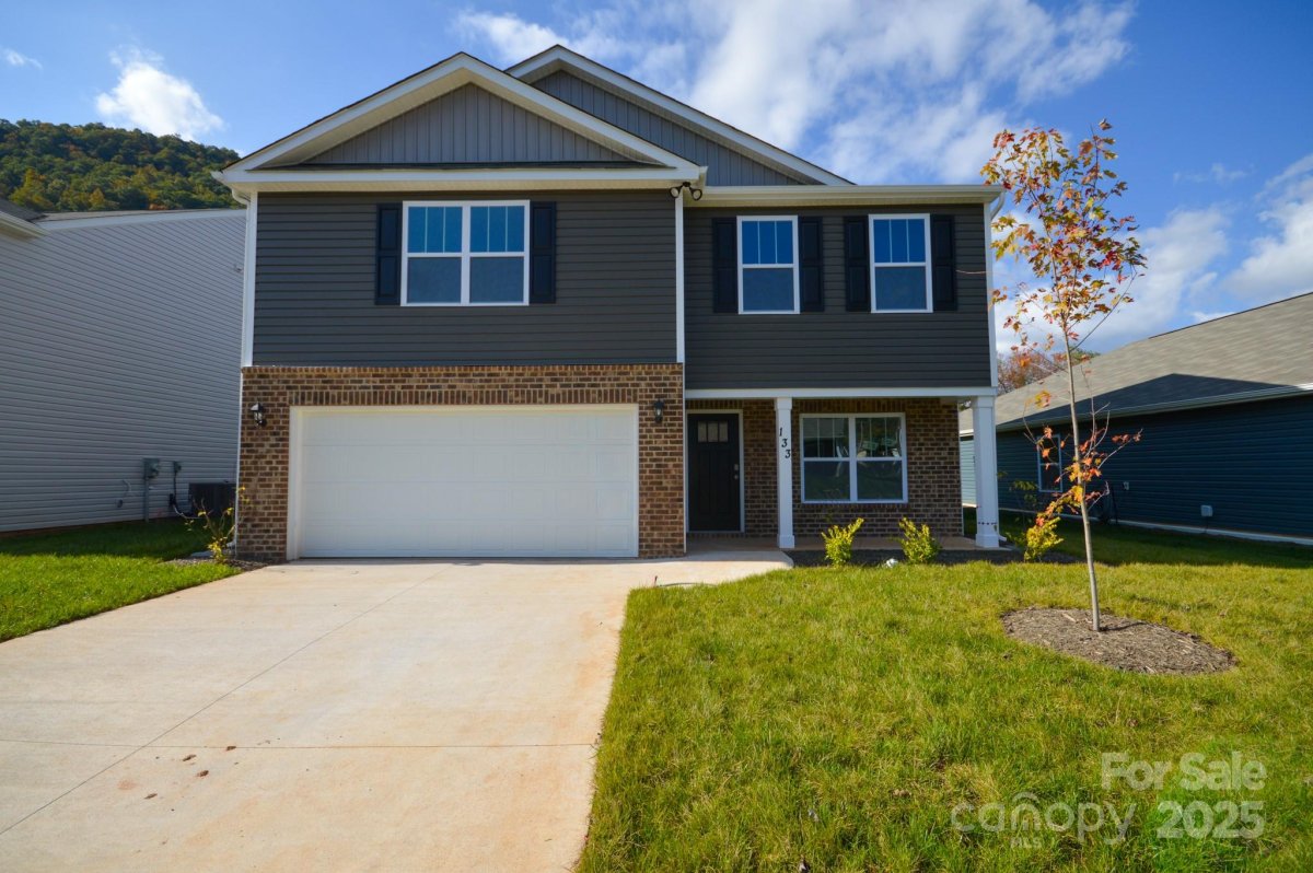 133 Creekwalk Lane