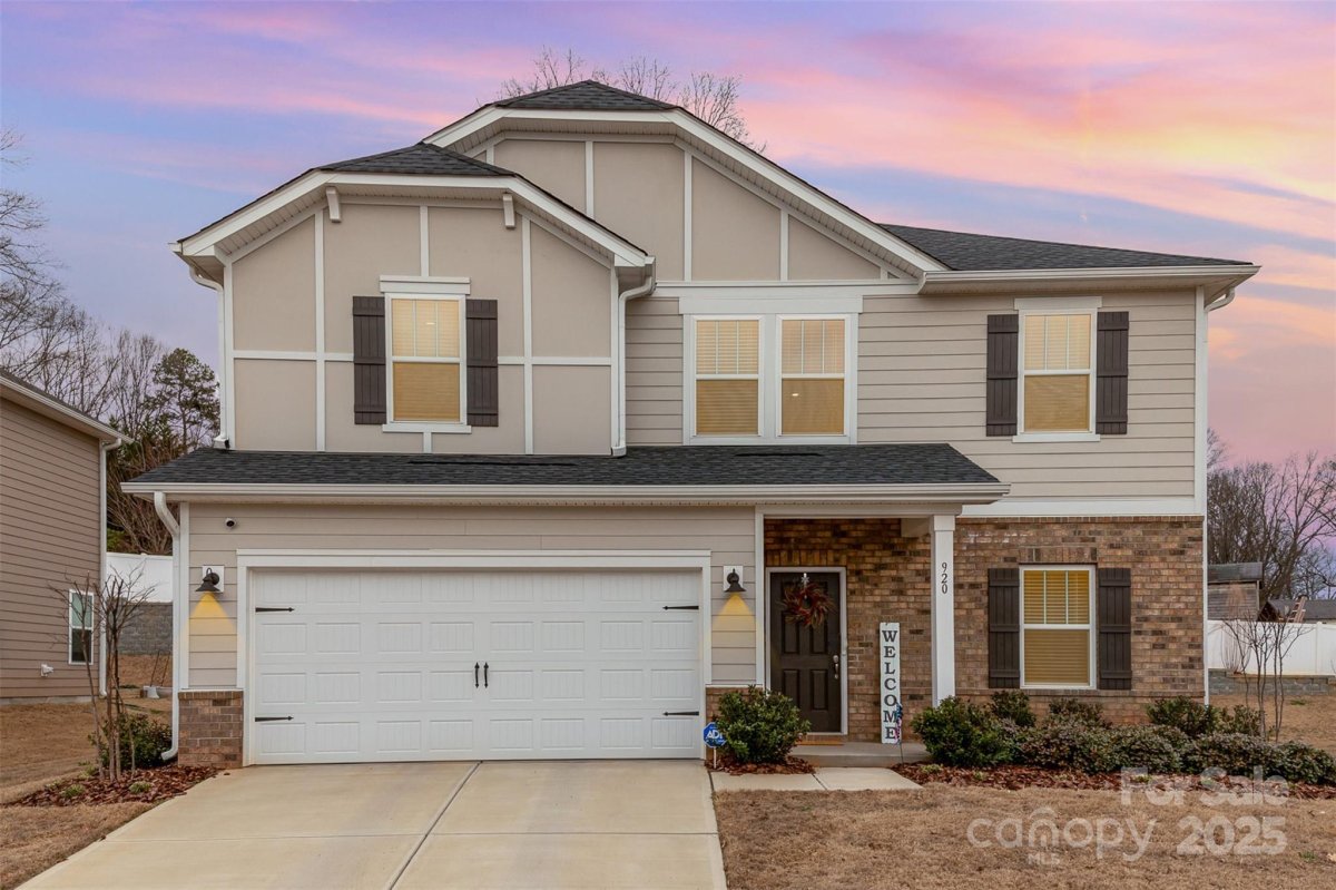 920 Clementine Road