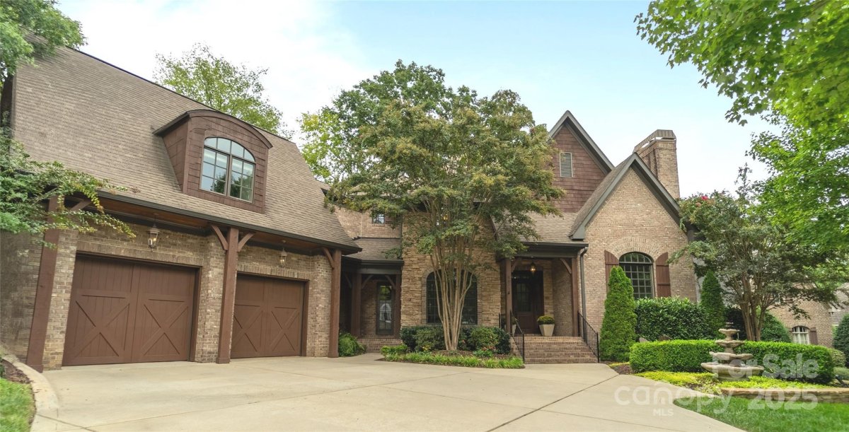 5523 Closeburn Road