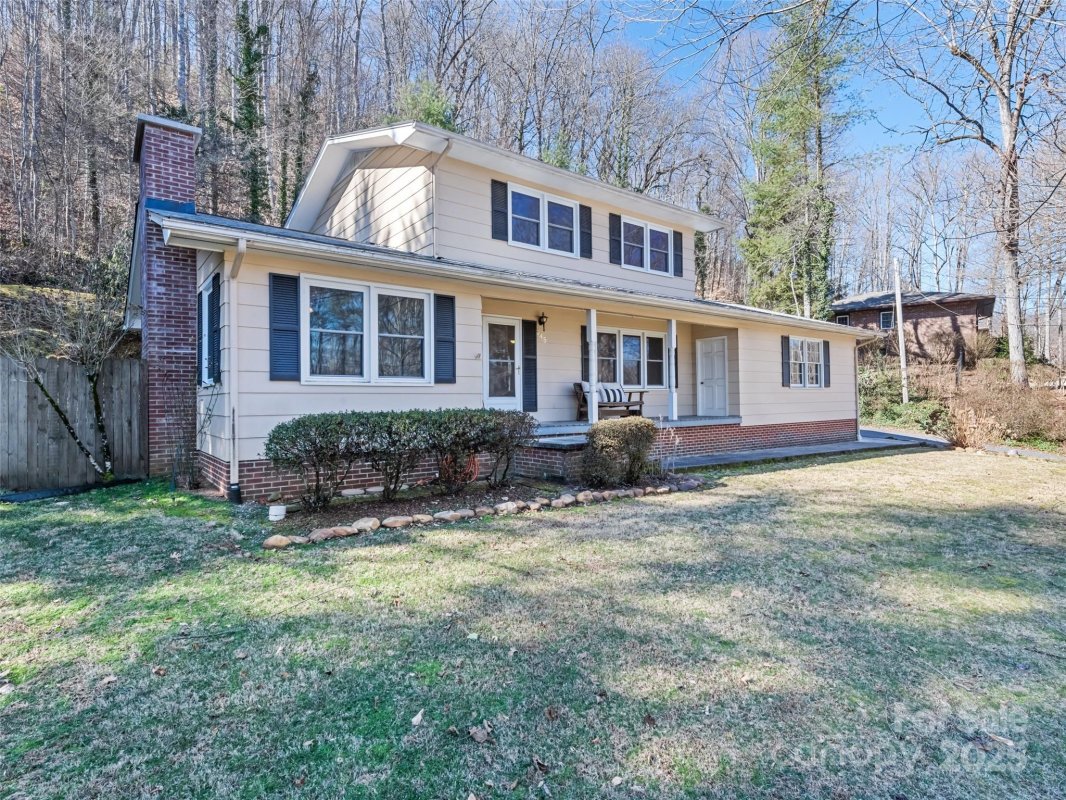 645 S Country Club Drive