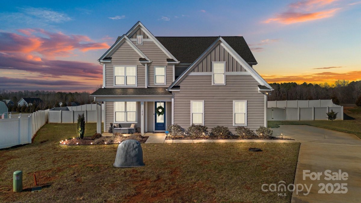 1010 Coppergate Drive